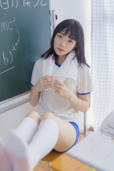 江疏影口大佬照片